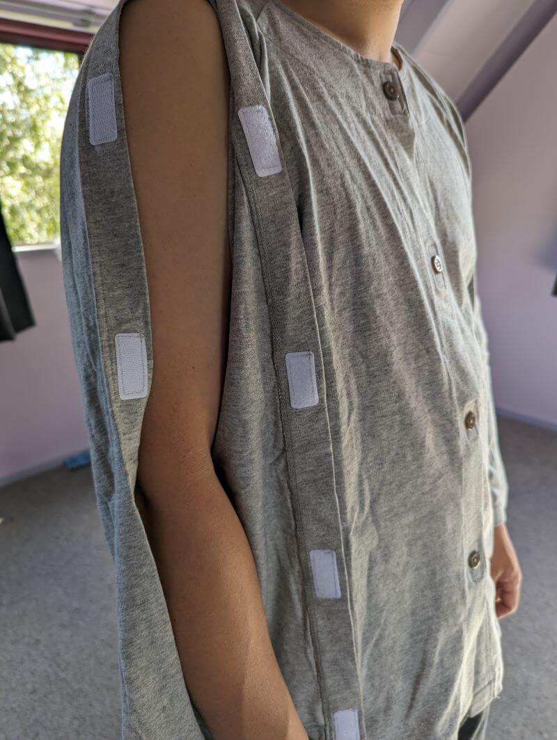 Unisex Long Sleeve Full Arm Opening Top with Side Velcro