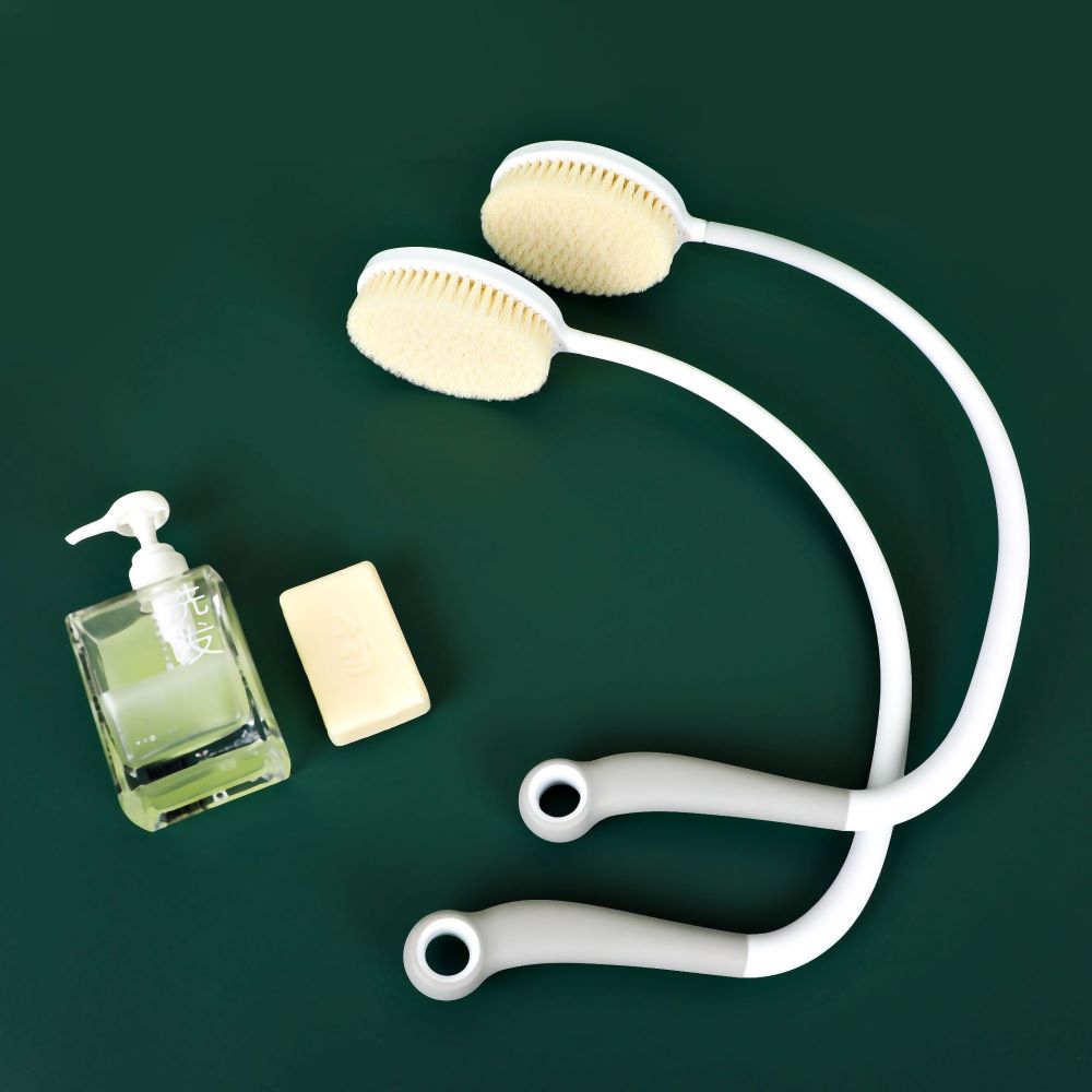 Ergonomic Long Handle Back Scrubber – Ideal for Elderly, Disabled, Post-Surgery & Limited Mobility Users