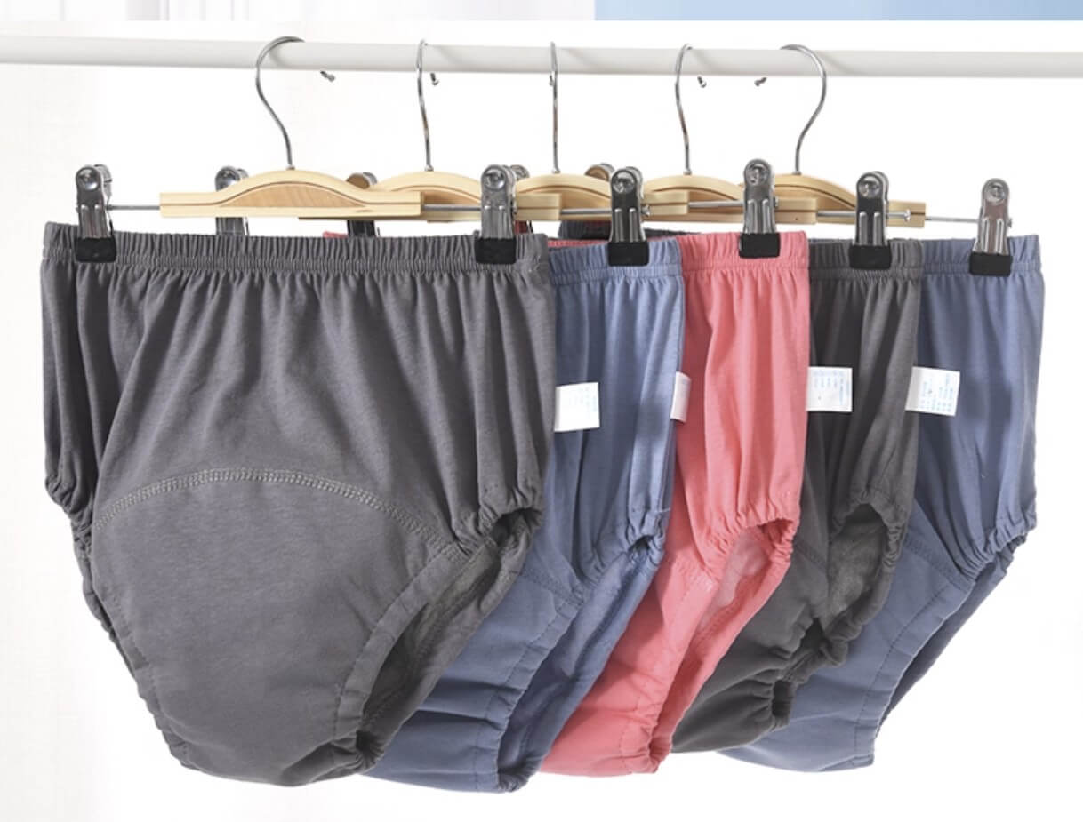 Washable 3-layer incontinence briefs in regular style, soft cotton outer, TPU waterproof layer, absorbent gusset for light to heavy leakage NZ